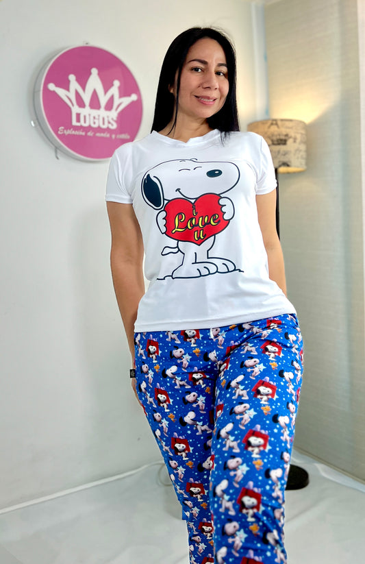 Pijama Snoopy Azul – Duerme con Estilo y Nostalgia